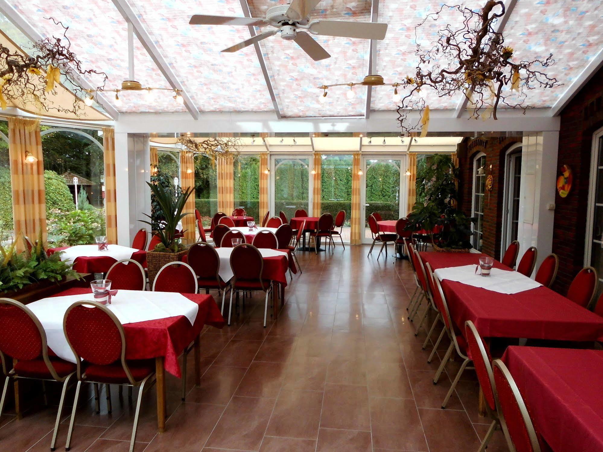 Hotel-Landgasthof Herzog Barssel  Dış mekan fotoğraf